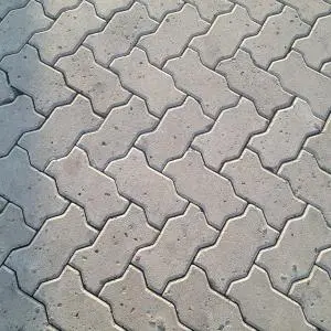 Paving Zigzag Cacing
